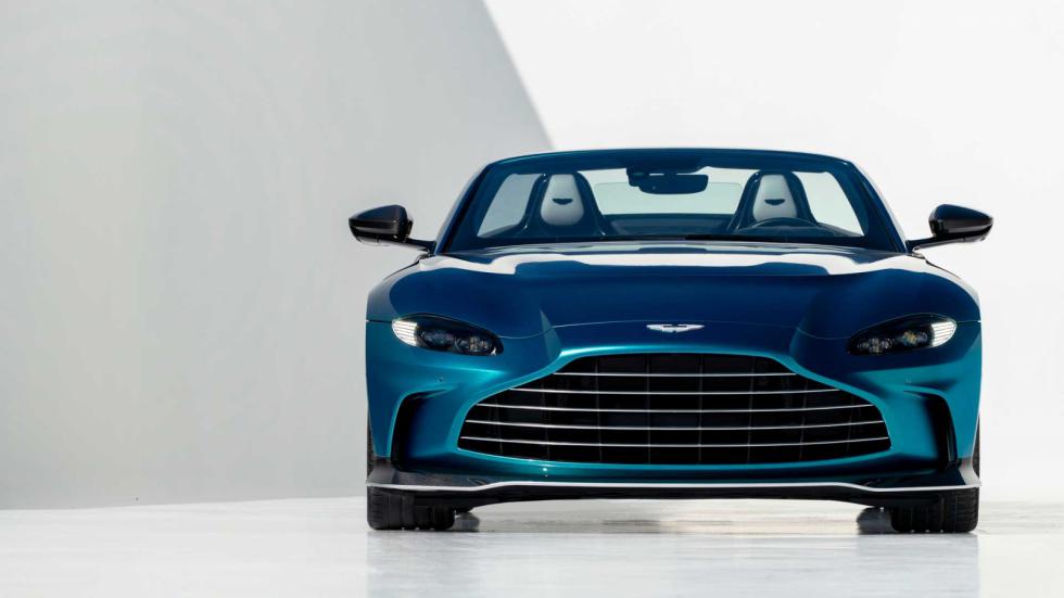 Με 700 ίππους η νέα Aston Martin V12 Vantage Roadster